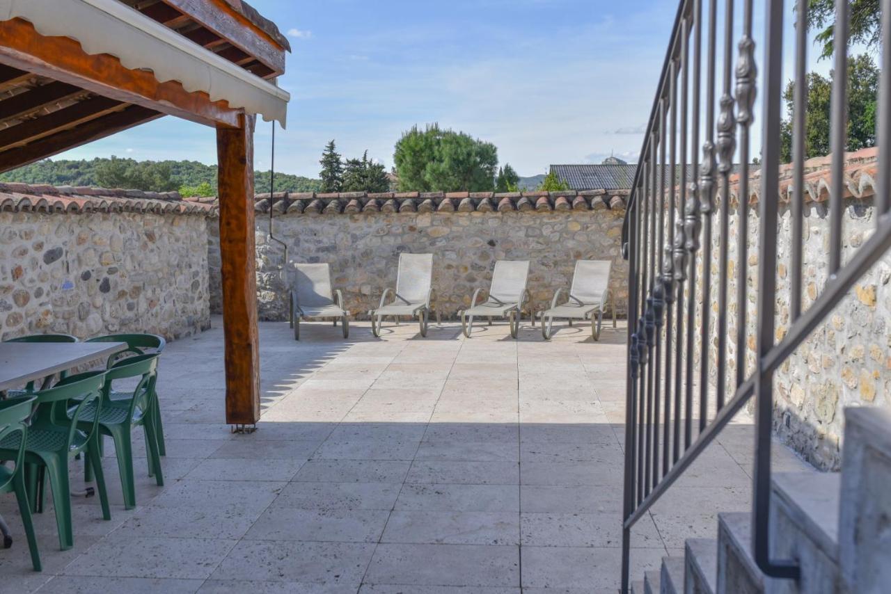 Chateau De Chaussy Ruoms Bagian luar foto
