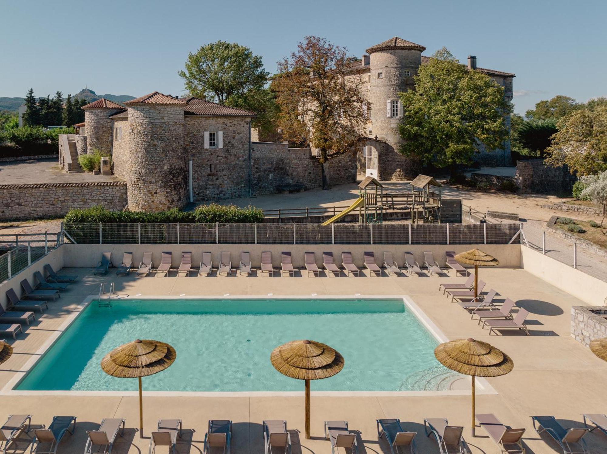 Chateau De Chaussy Ruoms Bagian luar foto